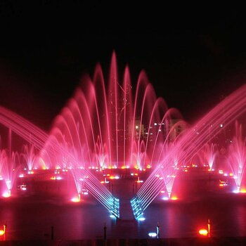 西安噴泉水景設備公司 專業定制音樂噴泉與程控噴泉